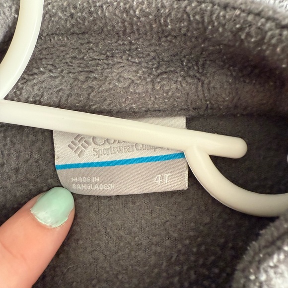 Columbia kids size 4T fleece - Picture 3 of 3